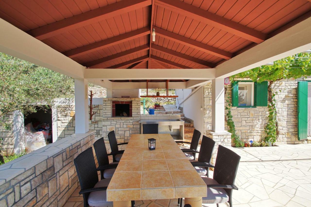 Holiday Home Liberan ヴェラ・ルカ エクステリア 写真